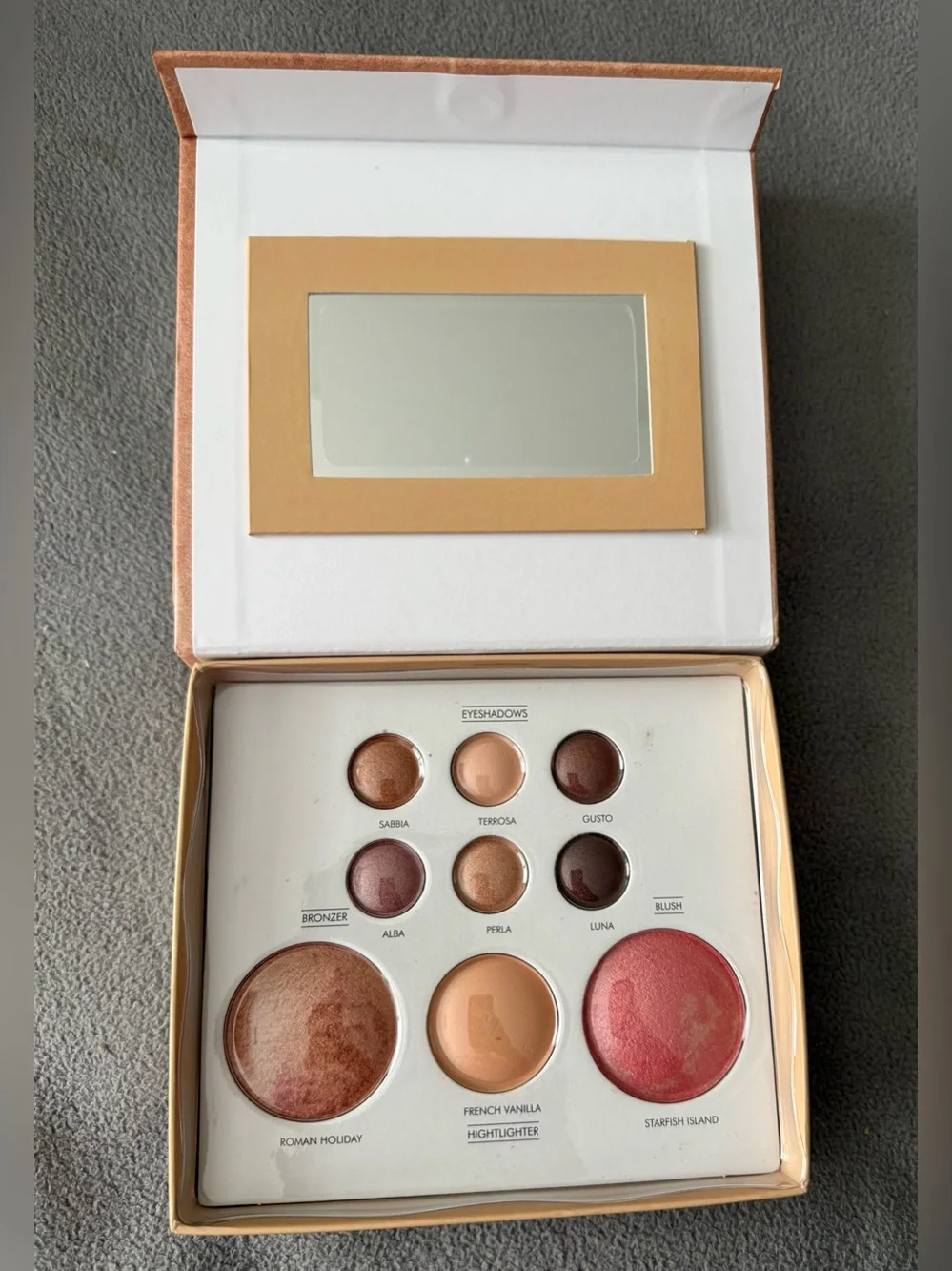 Makeup Palette - Peach Brown Shades